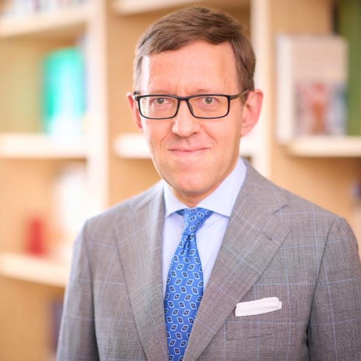 Prof. Dr. Holger Gzella